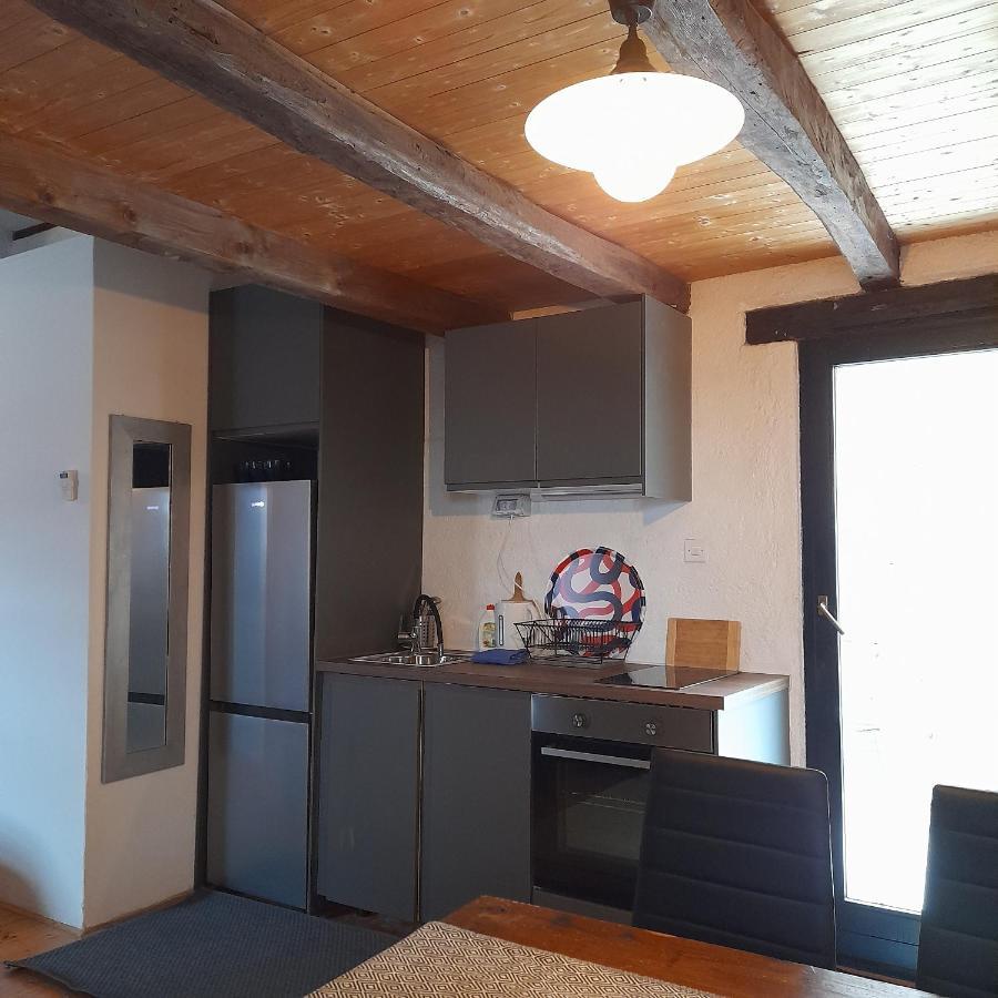 Apartments Galerija Motovun Luaran gambar
